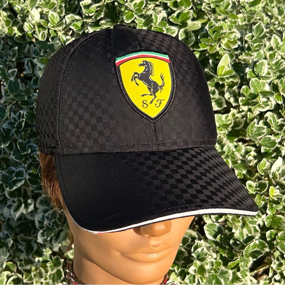 Vintage Y2K Ferrari 🏎️ F1 Team Racing Strapback Hat Cap Scuderia Brandon